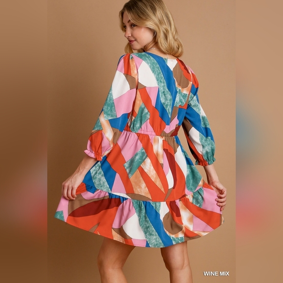 Umgee Abstract V-Neck Tiered Printed Dress - Picture 4 of 9